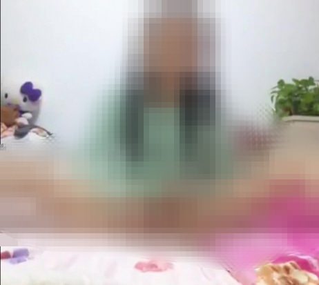 ノーパンノーブラけい