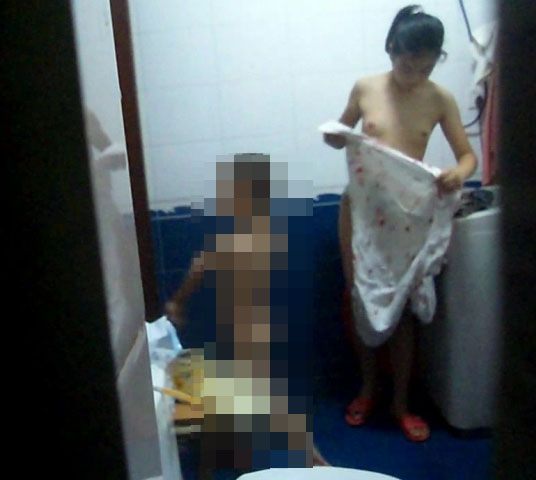 膨らみ始めてる子の自宅風呂を・・・