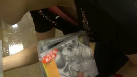 胸元の隙間vol.47