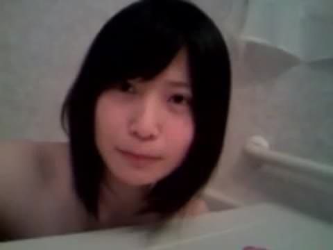 美少女が自撮りでお風呂出たらスク水に着替えます