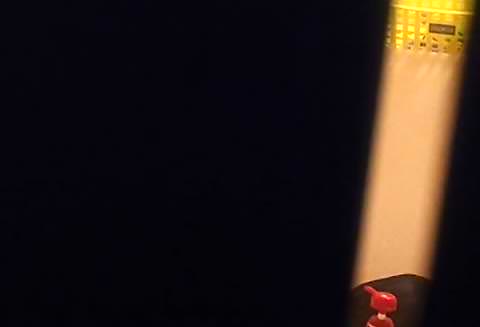 【民家】窓越しに覗かれたＪＫ