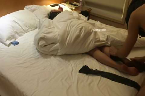 無修正　素人美女 中国×昏睡 vol.4