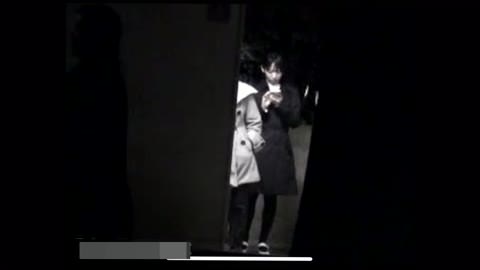 【お漏らし】順番待ちで我慢出来ずお漏らし