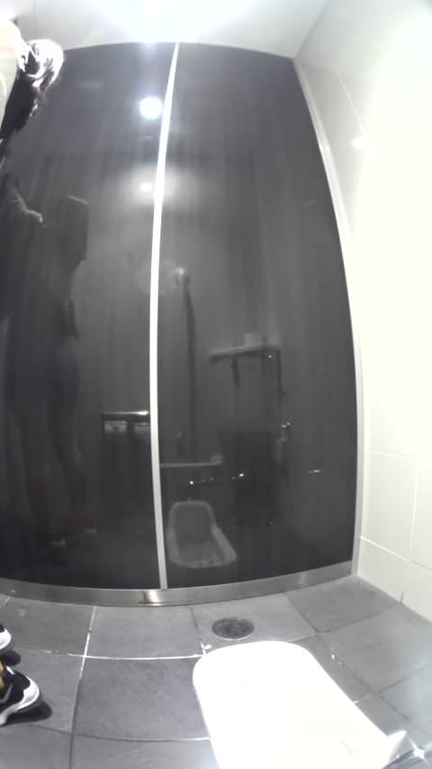 VIPな女子トイレ44お若いう〇こは最高です