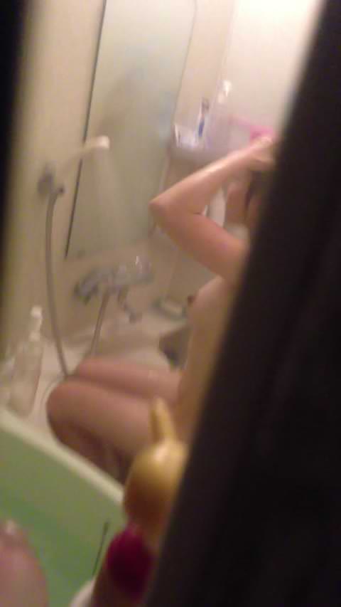 美女風呂 民家の湯女 細身巨乳の美ボディ