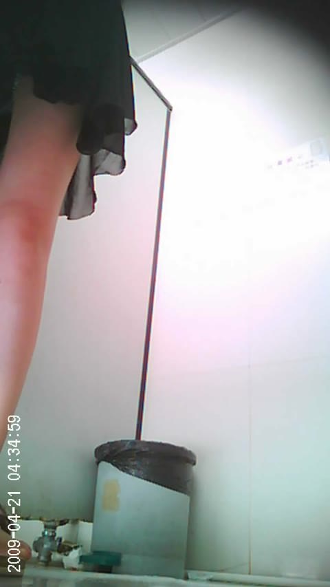 無：中華式顔まで丸見え便所事情① ８人収録