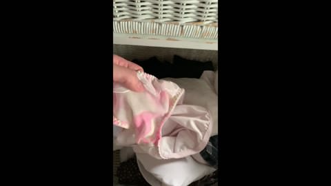 【令和になったので最新作】姪っ子（Ｊ※１）の脱衣&amp;風呂上がり