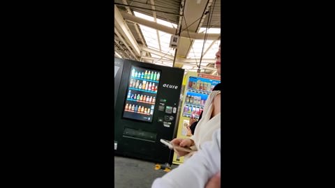 （PC/携帯対応）乃木坂系アイドルの超美少女の勃起乳首丸見え！！（数量限定販売）