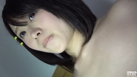 執拗なパワハラ撮影で号泣　親にも相談できない少女