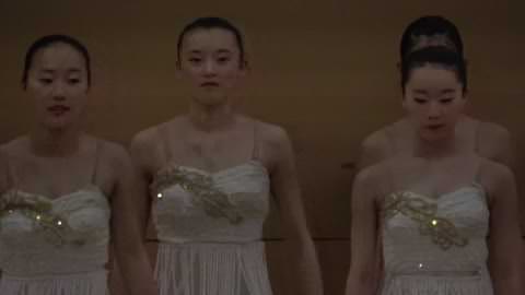 短時間限定販売！素晴らしい作品完成！美人！臨場感すごい！最高ダンス！！D81-53【高画質動画】