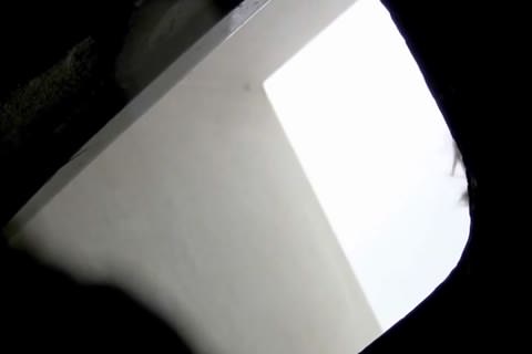 無修正トイレ　パイパン女子●生下から盗撮