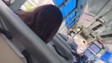 刺激が欲しくてバスでドキドキオナニー☆