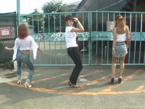 レゲエのダンスだそうです。