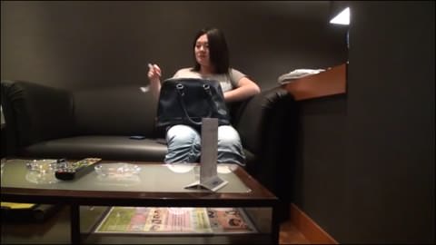 無　中　割り切り女、隠語言わすＳ男と