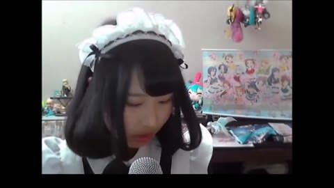 メイドさんのハプニング着替え