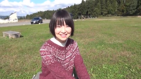 【無】童顔で発展途上の青い果実！未開発の小娘と野外で生中出し！