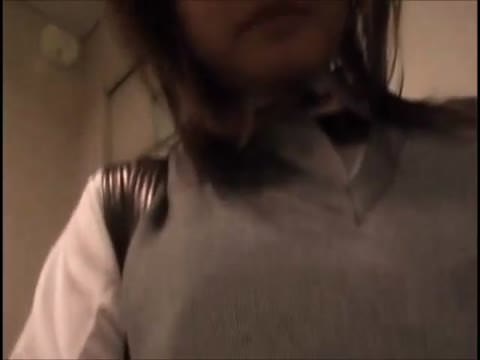 清楚系美少女にいたずら♪④非常階段でハメ撮り援交