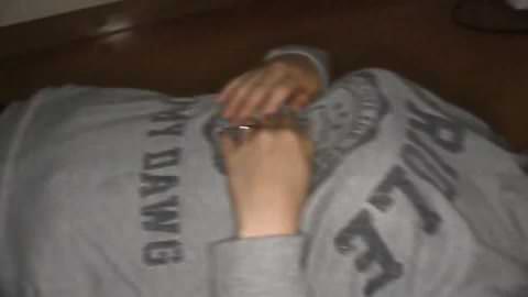 酔い潰れた友達の奥さんを家に連れ込んでセックスしたった。