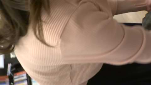 胸元の隙間vol.89