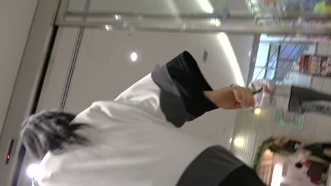 【４K】夏本番！美少女K?C?のぱんつからブラまで全部見えた！！