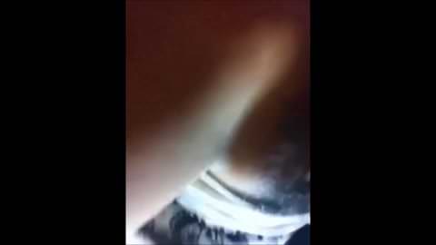 若い娘のおっぴろげ激オナ動画