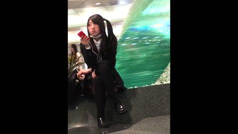 萌え萌え黒髪ロング＋ニーハイソックス＋純白パンティ♪♪