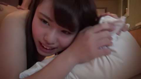 むっちり体型のでかぱいJKさんとホテルで・・・