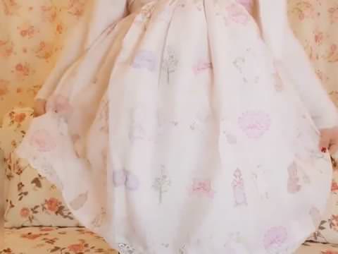 ヌルヌルでテカテカなパイパンおマ〇コ