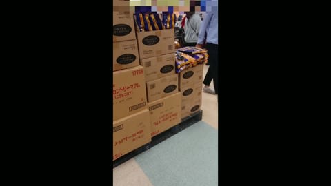 美少女Ｊ●撮影中、友達にバレる