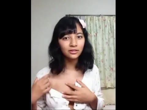 インド界のアイドルが乳首丸見えポロリの黒歴史！！