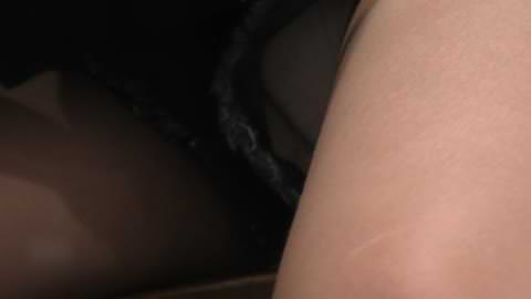 短パンの隙間からいただきます