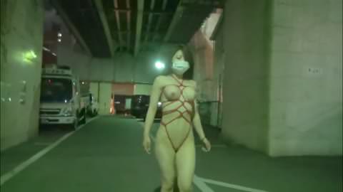 素人亀甲縛り野外露出