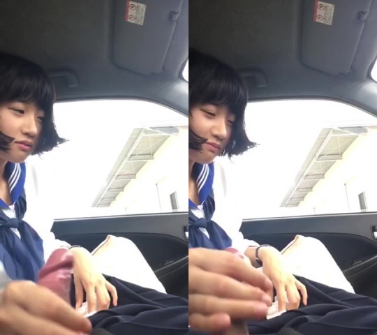 車でバナナを吸う女子高生