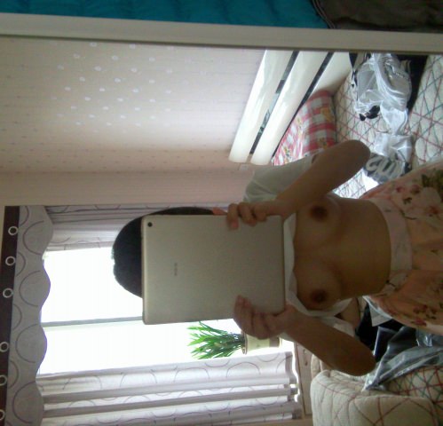 c系巨乳美少女風呂自撮り5本