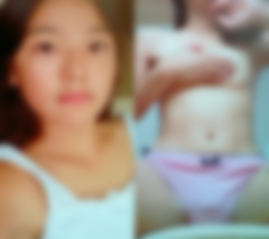 弟のいる前で美巨乳露出配信