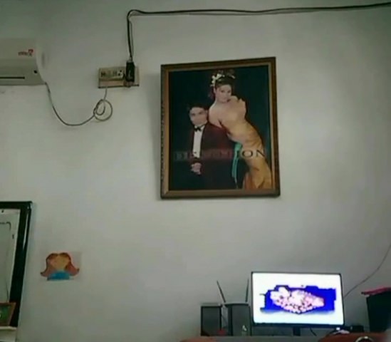 「女子は混じっていませんよね」